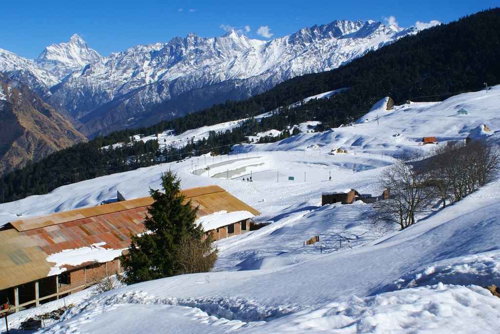 Top 10 Destinations In Uttarakhand To Experience The Snowfall